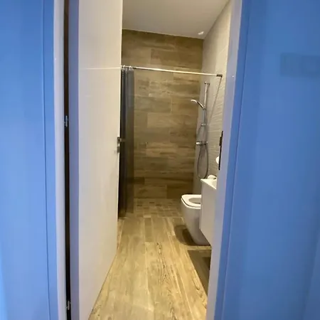 Rent Blue Pearl